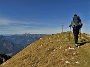 39 La prima volta di Raffaele in Cima Menna (2300 m)